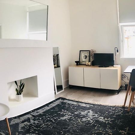 Bright Chiswick Apartment - Great Location London Eksteriør bilde