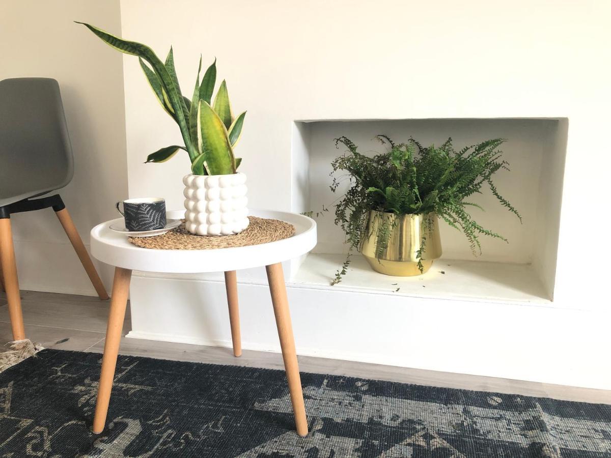 Bright Chiswick Apartment - Great Location London Eksteriør bilde